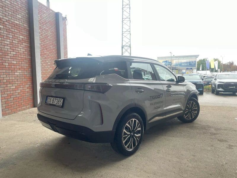 CHERY Tiggo 7 1.6 T-GDI Essential DCT — SUV, rocznik 2025