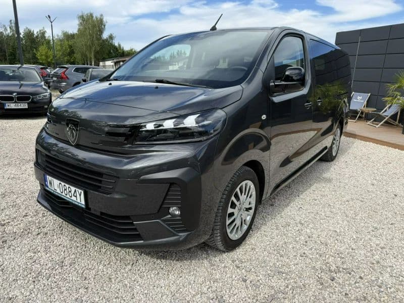 Peugeot Traveller 2.0 BlueHDi Long Business EAT8 — Kombi MPV, rocznik 2025